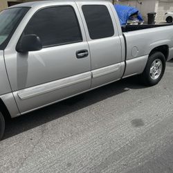 2004 Chevrolet Silverado V8 Vortec 