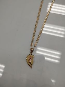 14k Gold Pendant Necklace 6.2g