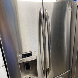 Refrigerator Kitchen Aid 