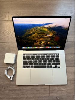 Apple MacBook Pro 16-inch (2019) - Intel Core i9, 32GB RAM, 1TB SSD