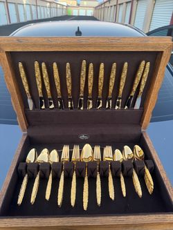 Pacific Silvercloth  Gold Plated Silverware WM Rodgers & Son IS Set 75 Pieces