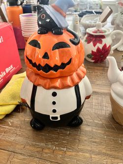 Halloween Jack-o'-Lantern Ceramic Cookie Jar