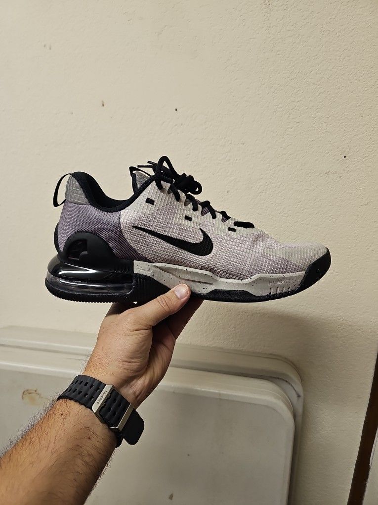 Nike Air Max Alpha Trainer 