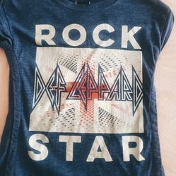 Girls Def Leopard T-shirt (Size 6/6x)