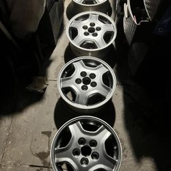15“ Toyota Camry, Tacoma Wheels 5x4.5 