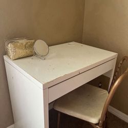 Vanity Desk 