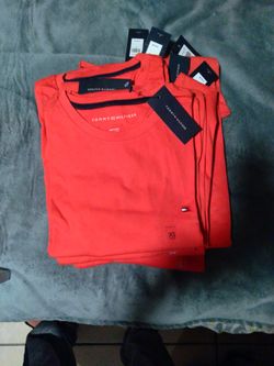 Tommy tshirt