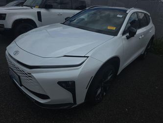 2025 Toyota Crown Signia