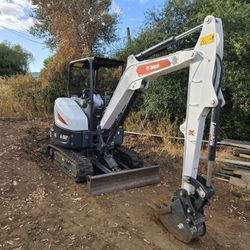 2025 Bobcat Excavator E32 R2