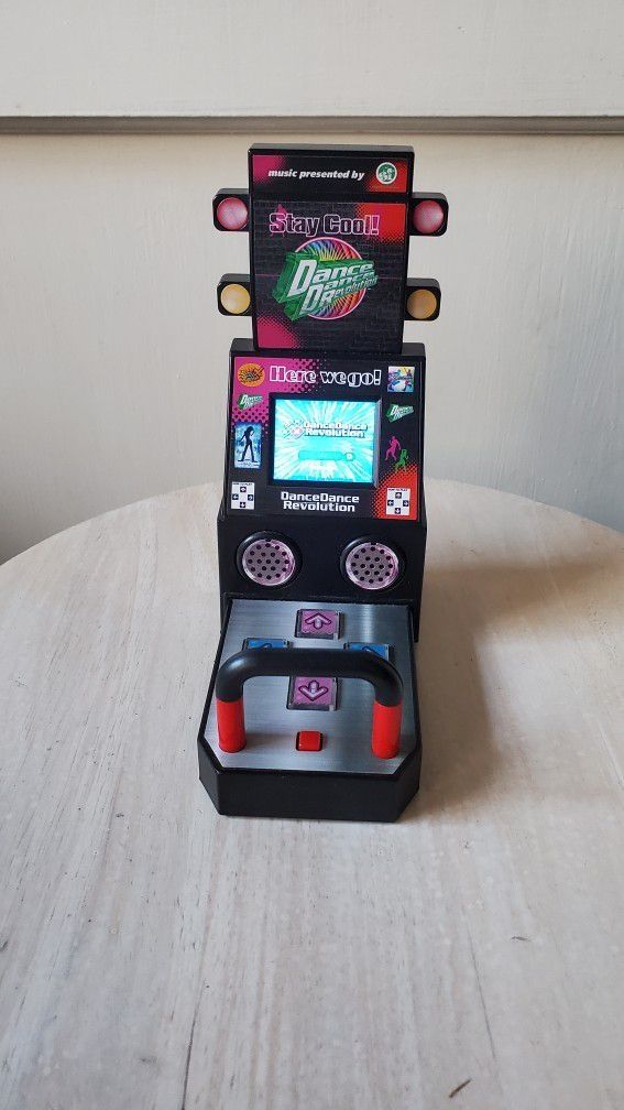 Â Arcade Boardwalk Arcade Dance Dance Revolution, Red, Miniature
Cute Hand Held