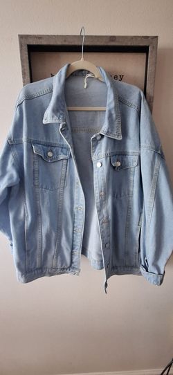 Light Wash Oversized Denim Jacket