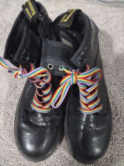 Dr. Martin girl size 3