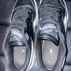 Youth Reebok shoes 