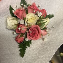 Wrist Corsage 