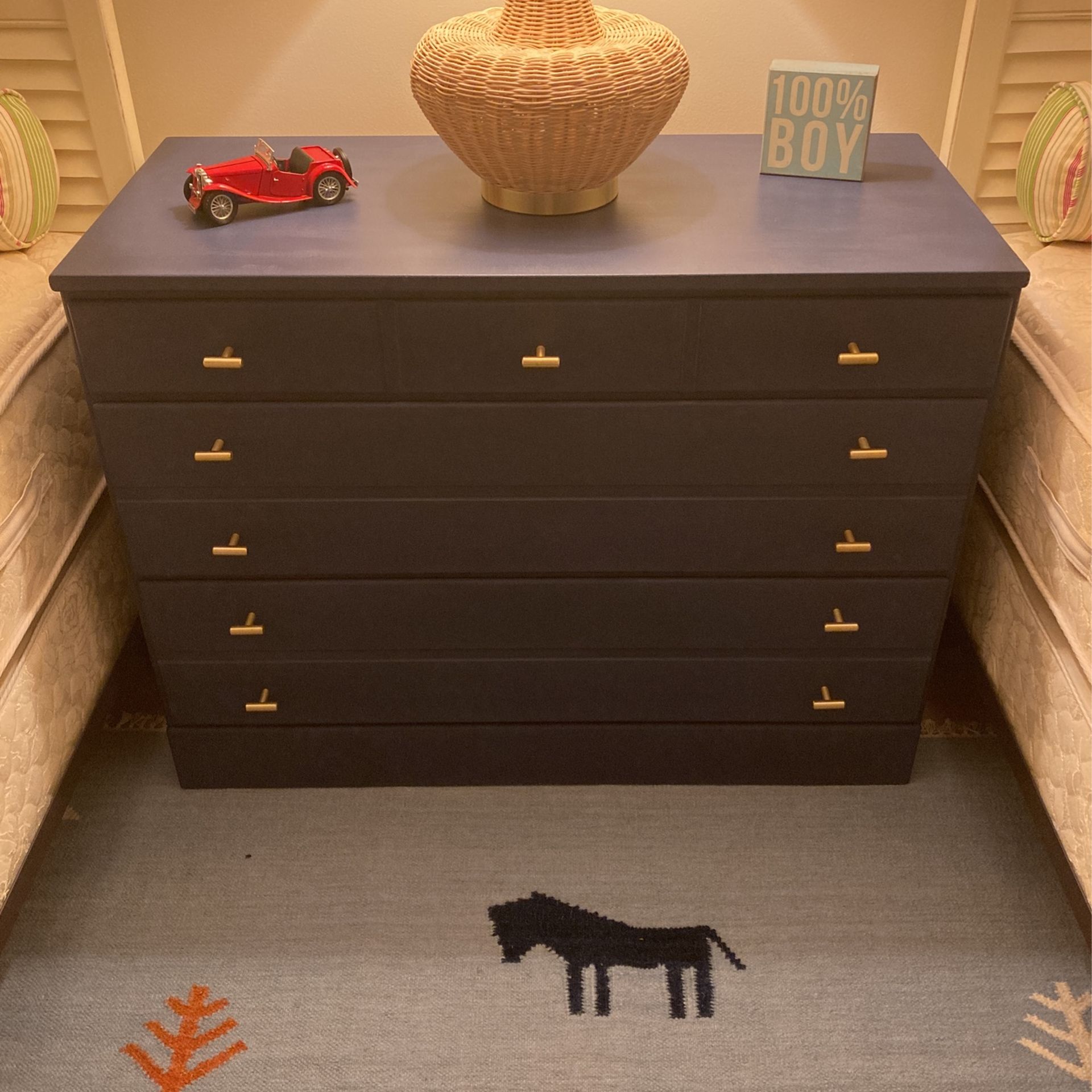 Ethan Allen Dresser