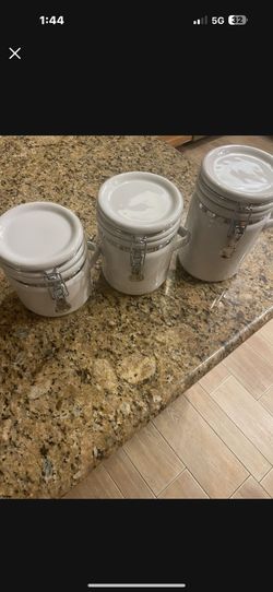 3 Set Of Canisters Ceramic 