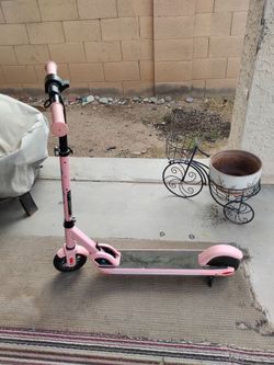 Smoosat E9 Pro Electric Scooter