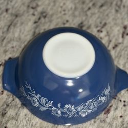 Vintage Pyrex Blue Daisy 1.5 Qt Casserole Bowl #442