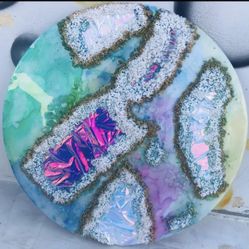 BEAUTIFUL RESIN ART PLUS ALCOHOL INK PIECE 24 inches diameter for sale.