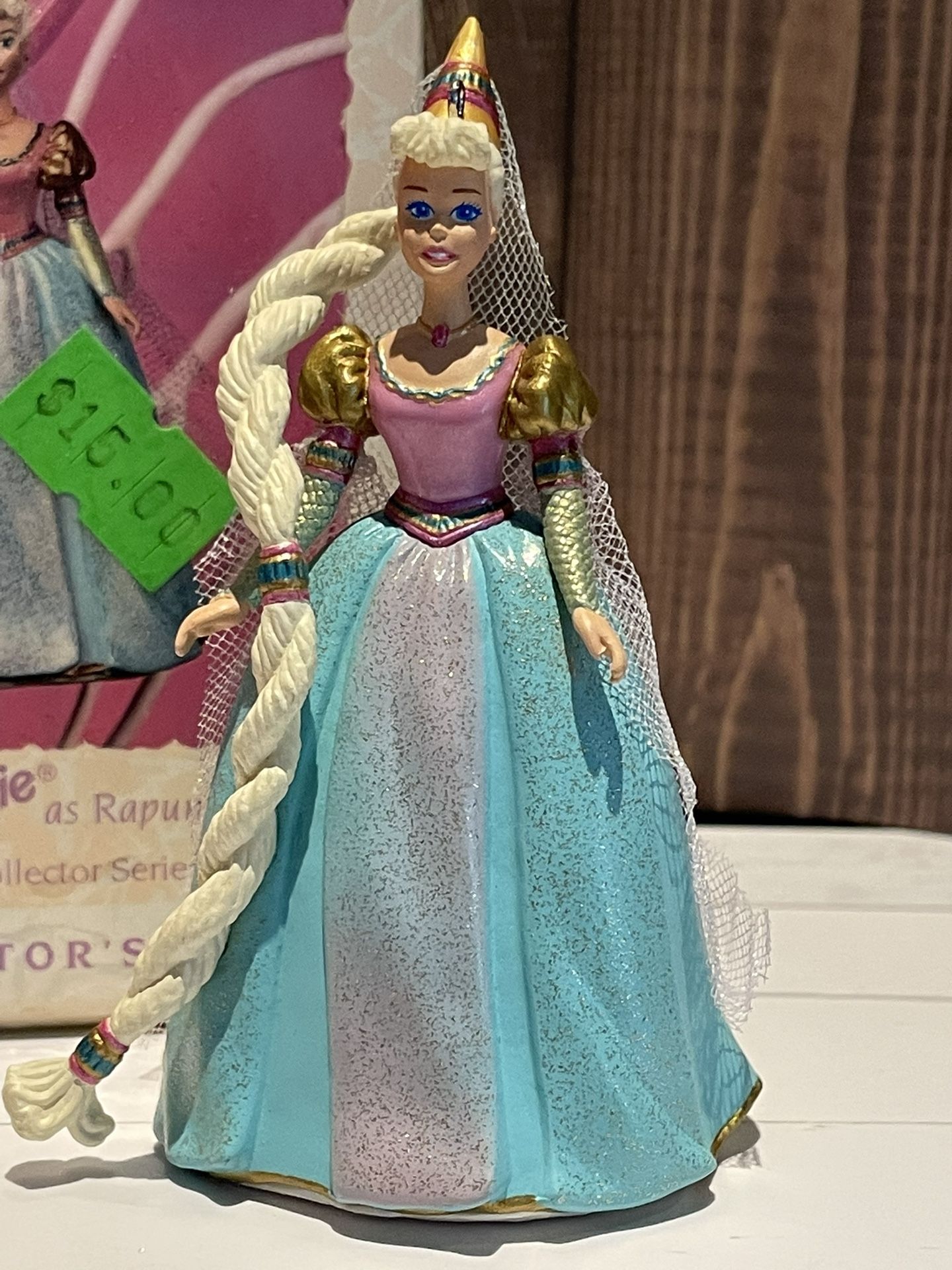 Hallmark Keepsake BARBIE RAPUNZEL 1992 Ornament