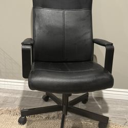 Computer chair