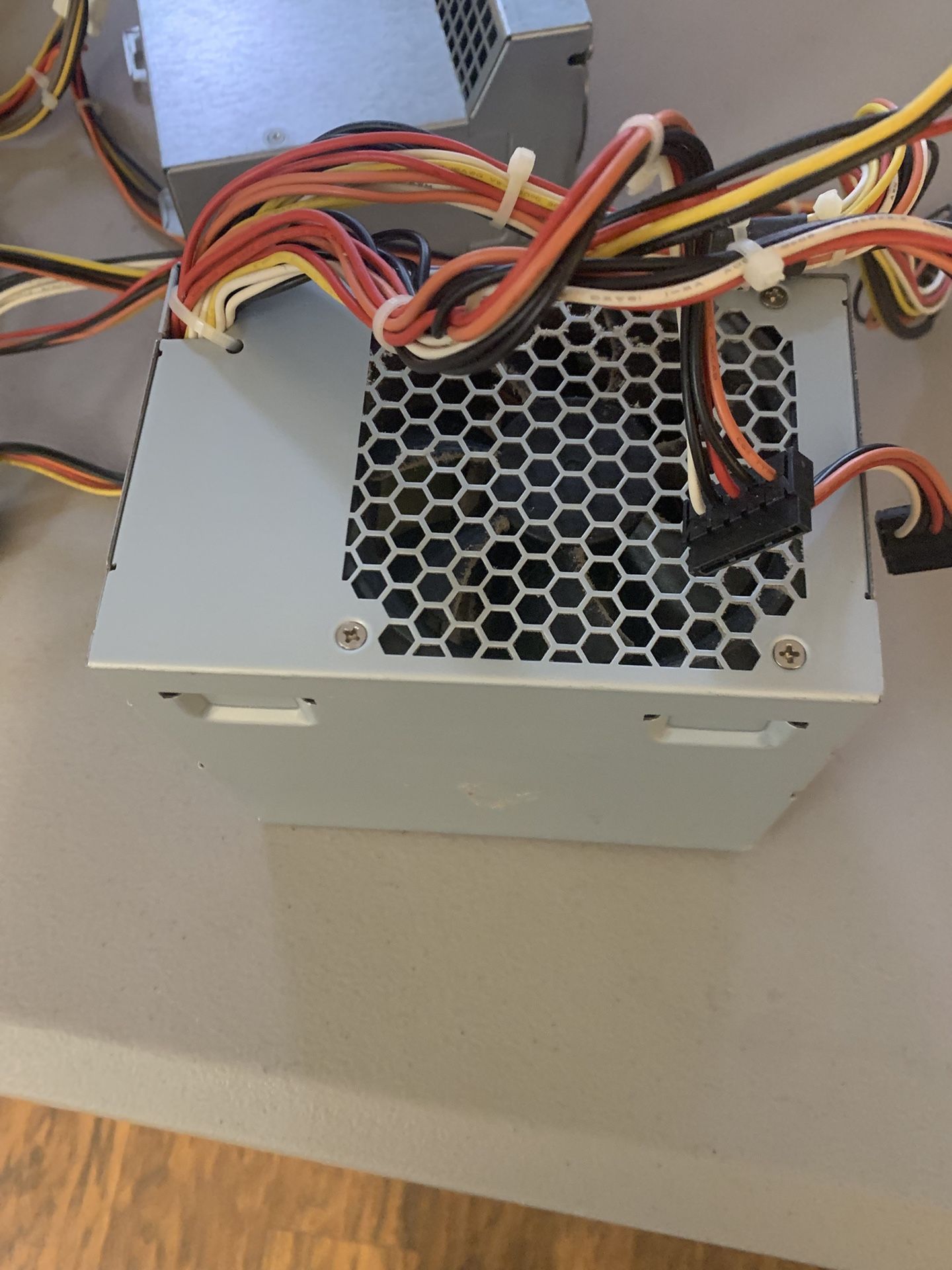 *** DELL POWER SUPPLY- L375P-00