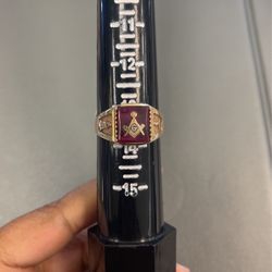 10k Gold Mason Ring Size 13.5