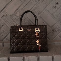 Guess tote bag with charm