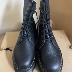 DRMARTENS Jadon III