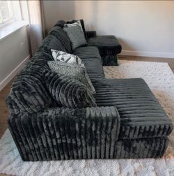 Midnight-Madness Onyx 3 Piece Double Chaise Sectional