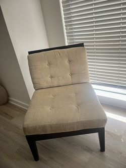 2 Set of chairs