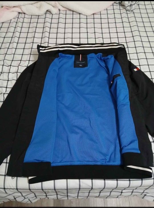 tommy Hilfiger jacket