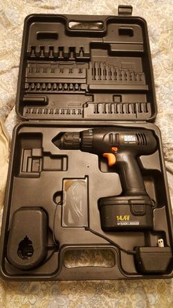 Black and Decker 14.4V Drill kit