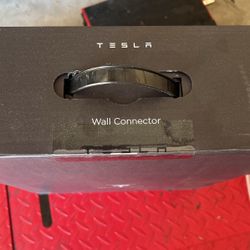 Tesla Wall Connector $400