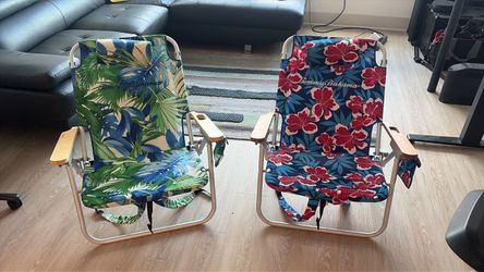 Tommy Bahama Folding Beach Chairs – Set of 2