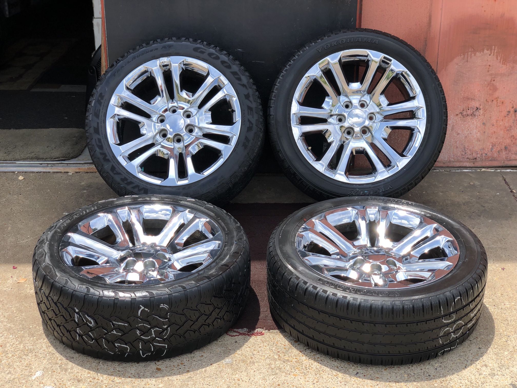 Chevy GMC Cadillac Escalade Rims Wheels 22 Inch Chrome Replica 6 Lugs Bolt Pattern 5.50 Inch 139.70 mm set of 4