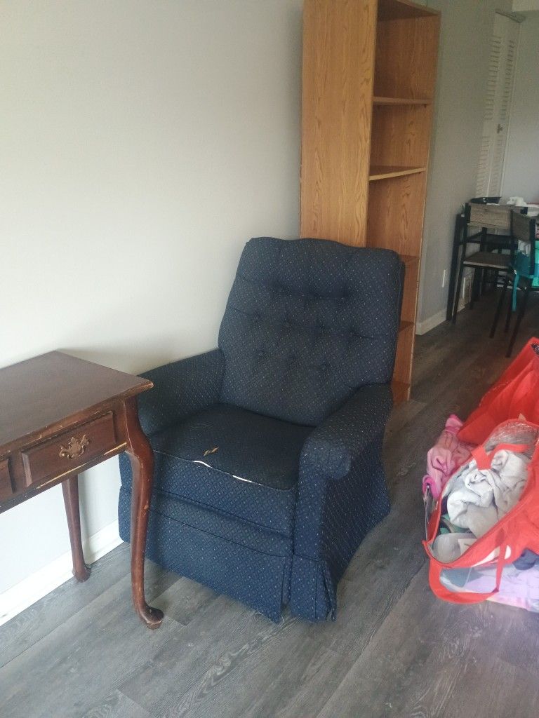 Small Recliner