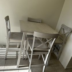 Square Kitchen Table with Chairs 