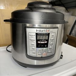 Instant Pot Cooker