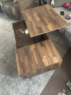 No scratches It seems very sturdy no name tag $250