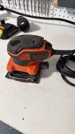 BLACK+DECKER 1/4 Sheet Orbital Sander