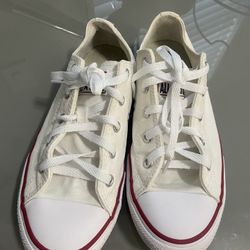 Converse Size 3 