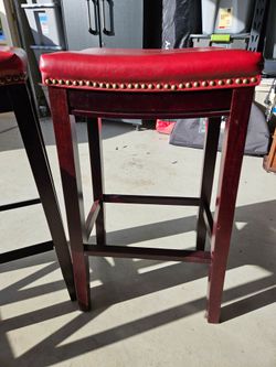 3x 32" Barstools - Red / Dark Brown
