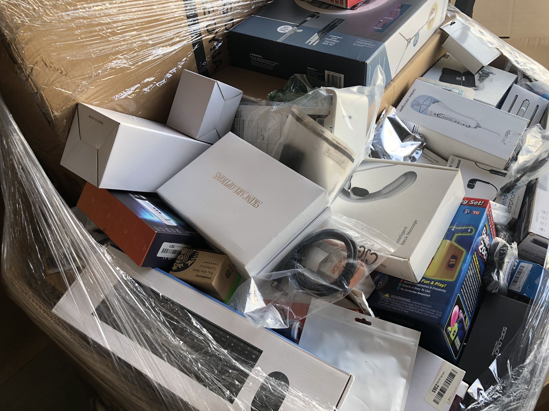 Amazon Pallet. Electronics / General Merchandise