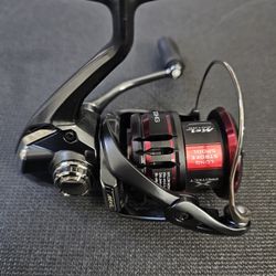 Shimano Vanford 2500HGF Spinning Reel 