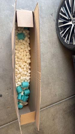 Free Packing peanuts