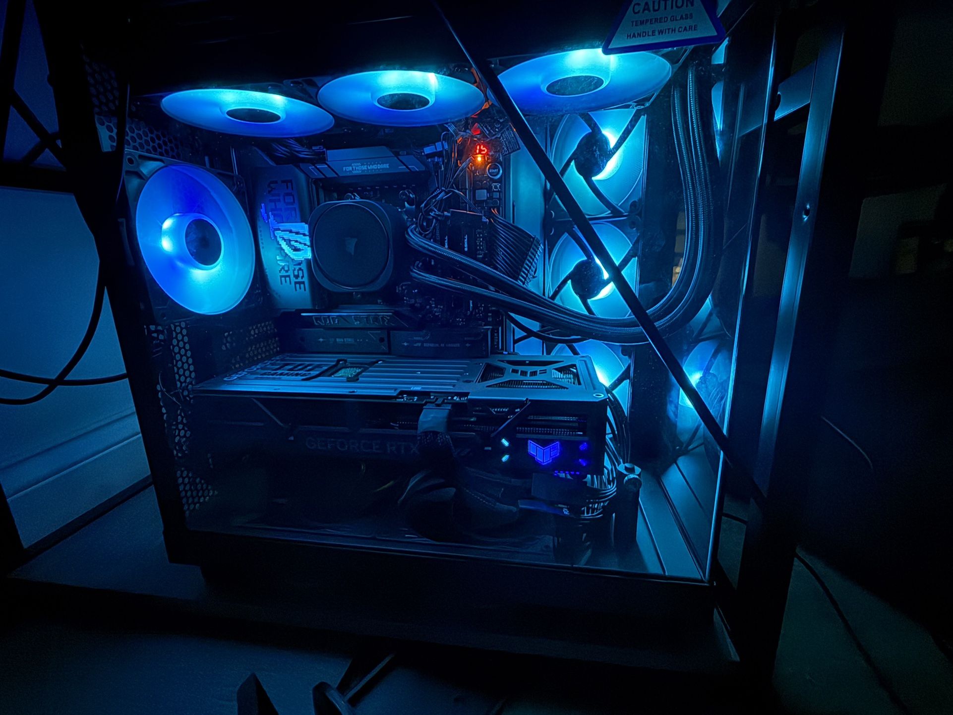 High-Performance Gaming PC Build - AMD Ryzen 7 9800X3D, RTX 5070 Ti, 32GB RAM, 3TB SSD