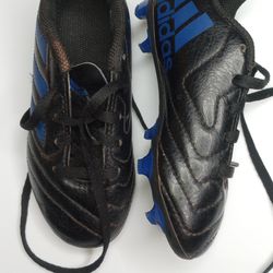 Adidas black & blue kids sports cleats