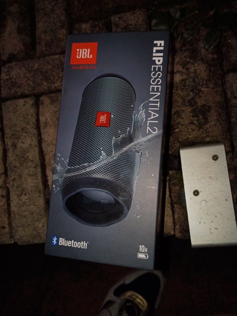 JBL Flip Essential 2