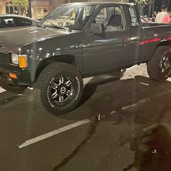 1987 Nissan Hardbody Ex